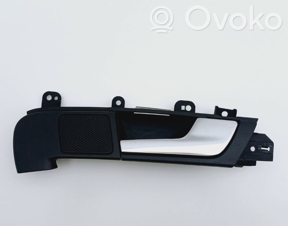 Audi A3 S3 8P Manecilla interna puerta trasera 