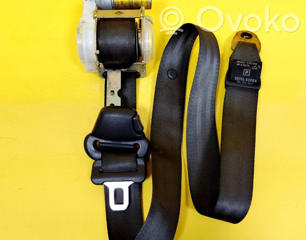 Hyundai Trajet Cinturón delantero 