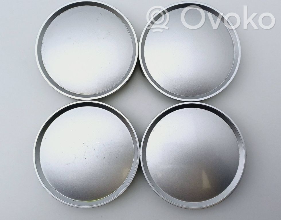 Skoda Octavia Mk2 (1Z) Non-original wheel cap 