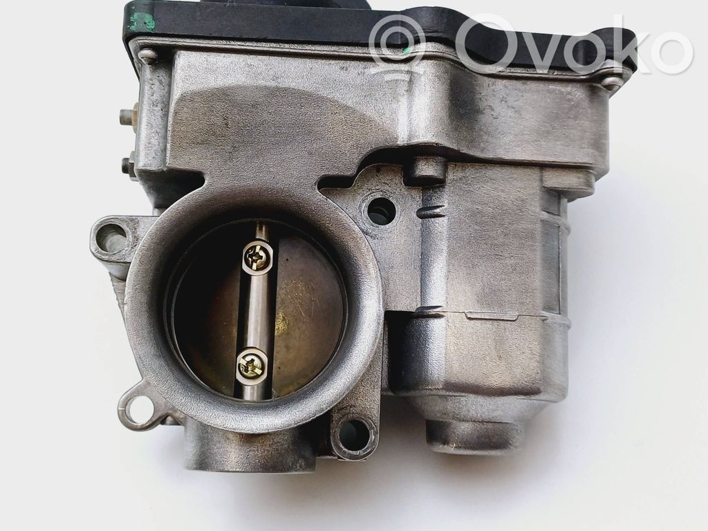 Throttle valve   SERA57602