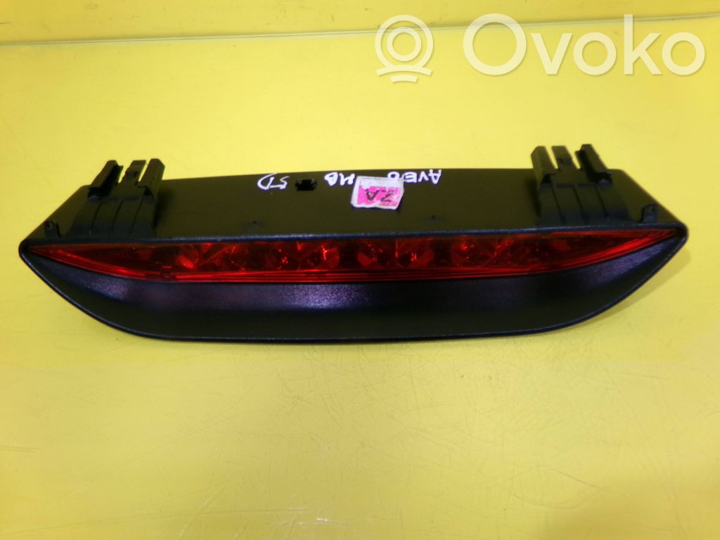 Chevrolet Aveo Third/center stoplight 