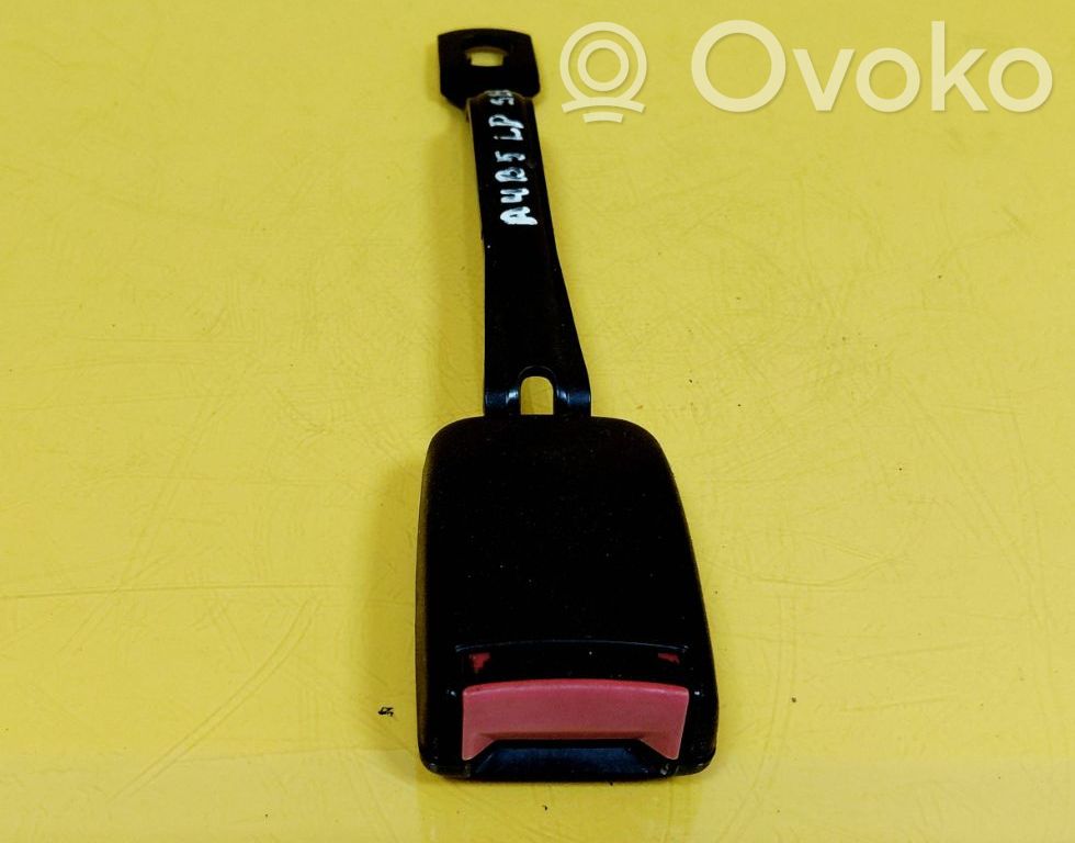 Audi A4 S4 B5 8D Hebilla del cinturón delantero 