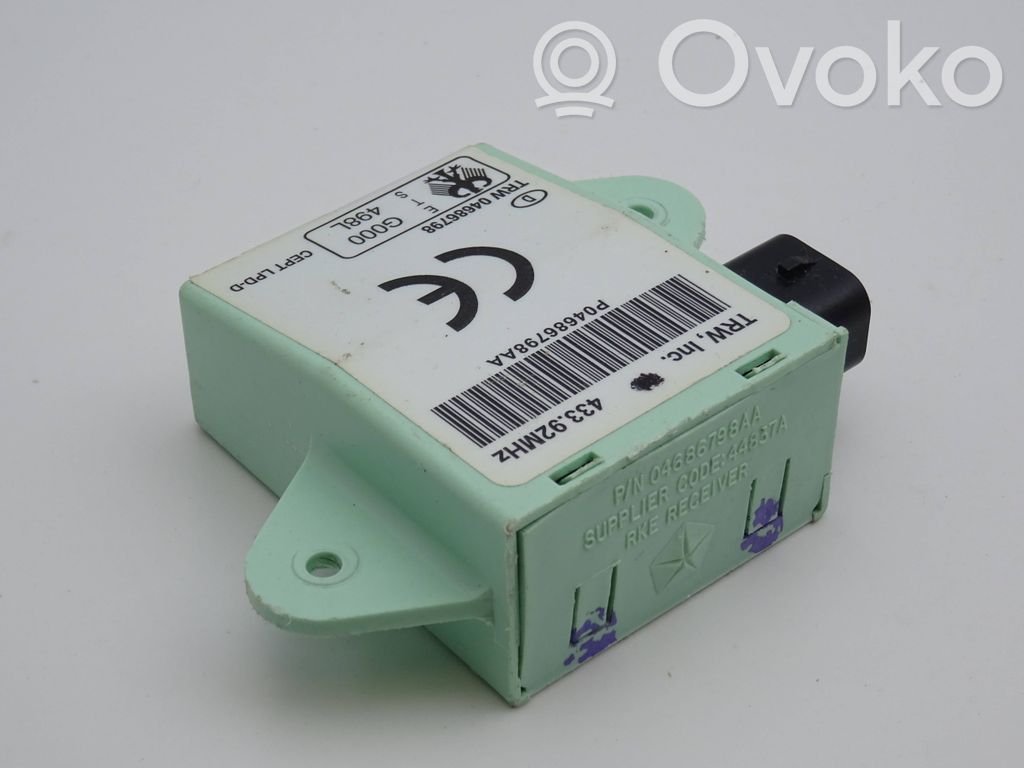 Immobilizer control unit/module   04686798AA,P04686798AA