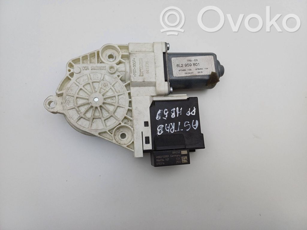 Opel Astra H Silnik regulatora szyby drzwi przednich 