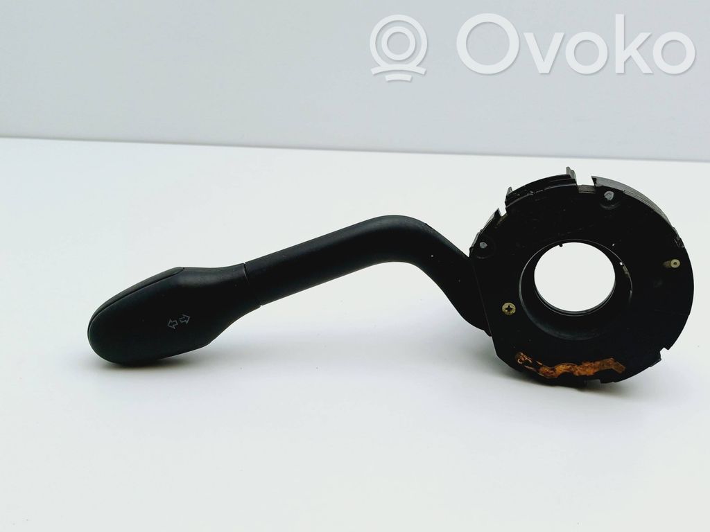 Volkswagen Polo III 6N 6N2 6NF Indicator stalk 