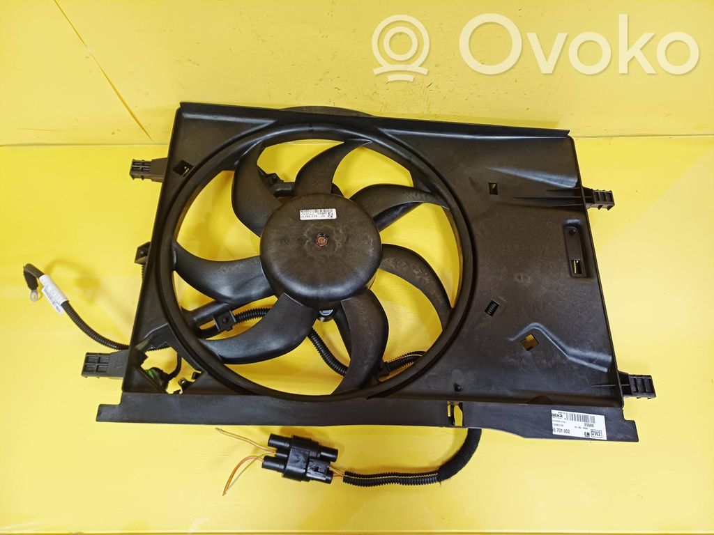 Opel Corsa D Elektrisks radiatoru ventilators 
