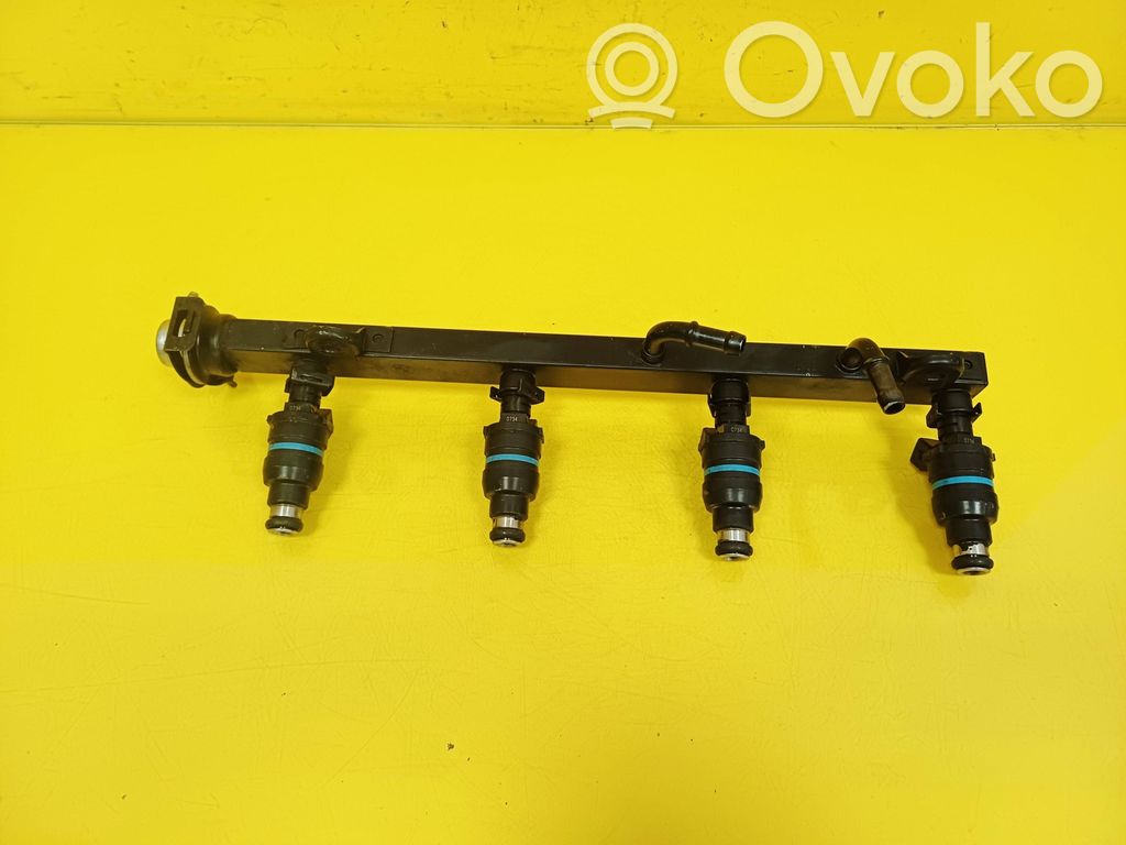 BMW 3 E36 Fuel main line pipe 