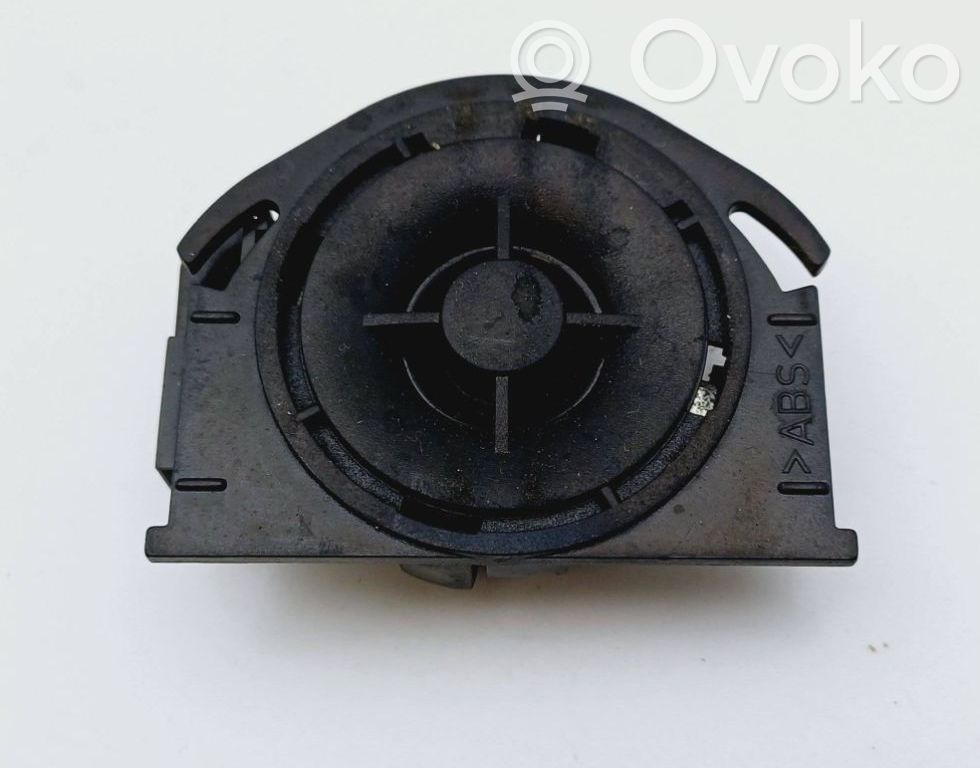 Opel Corsa B Altavoz de la puerta delantera 