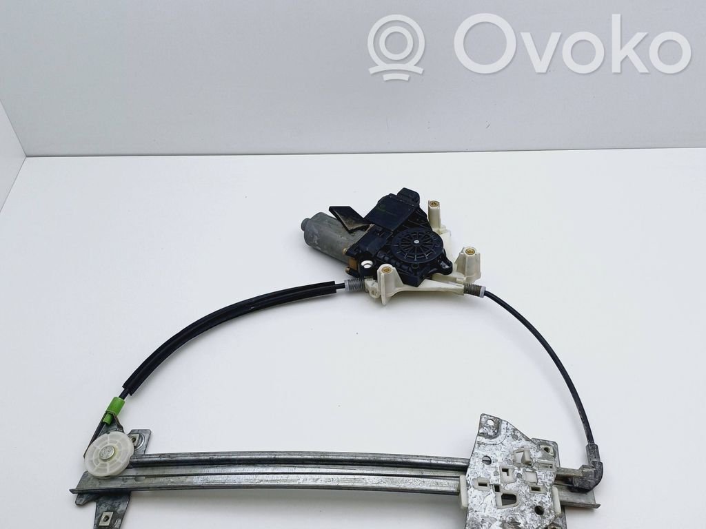Mitsubishi Carisma Elektryczny podnośnik szyby drzwi tylnych 
