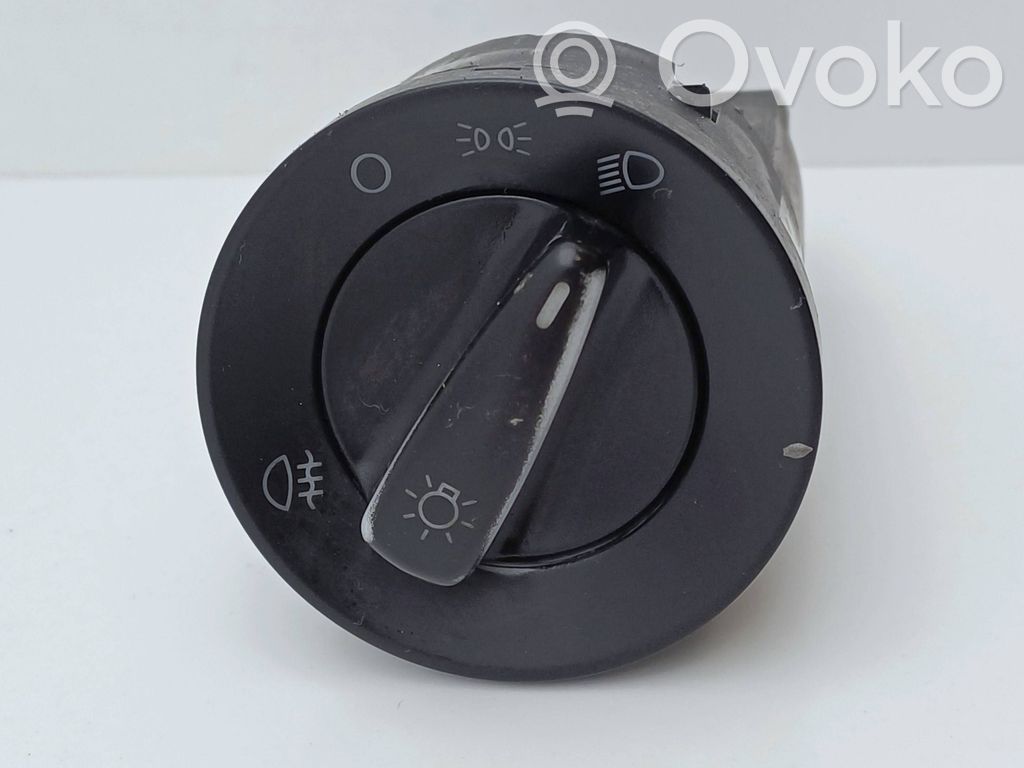 Lichtschalter   1C0941531,BK71C0941531