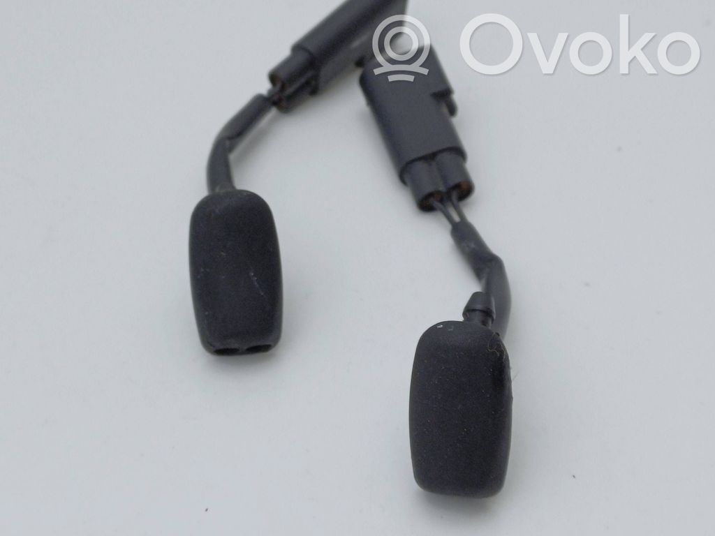 Ford Mondeo MK IV Difusor de agua regadora de parabrisas