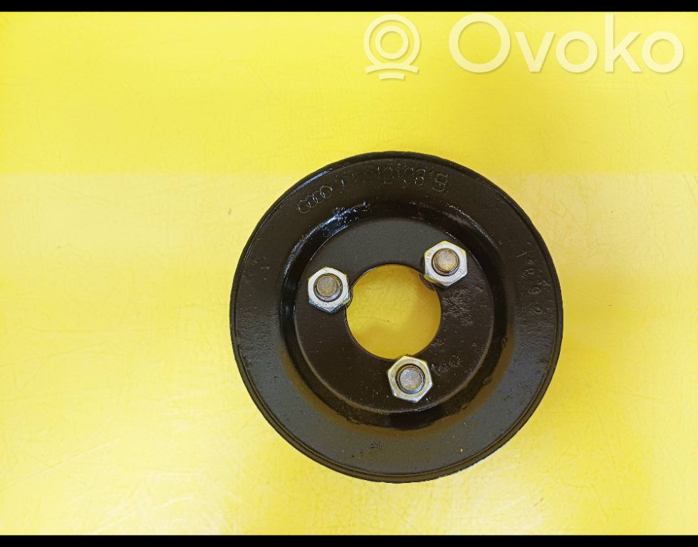 Audi A4 S4 B5 8D Riemenscheibe Wasserpumpe 