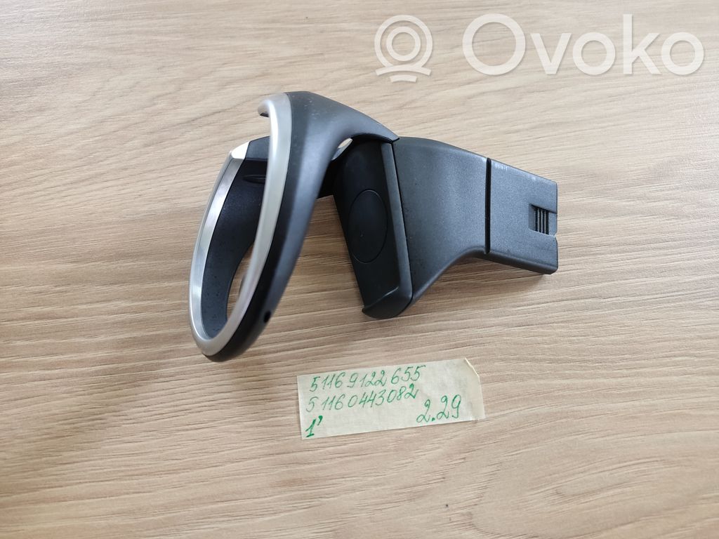 BMW 1 F20 F21 Puodelio laikiklis 