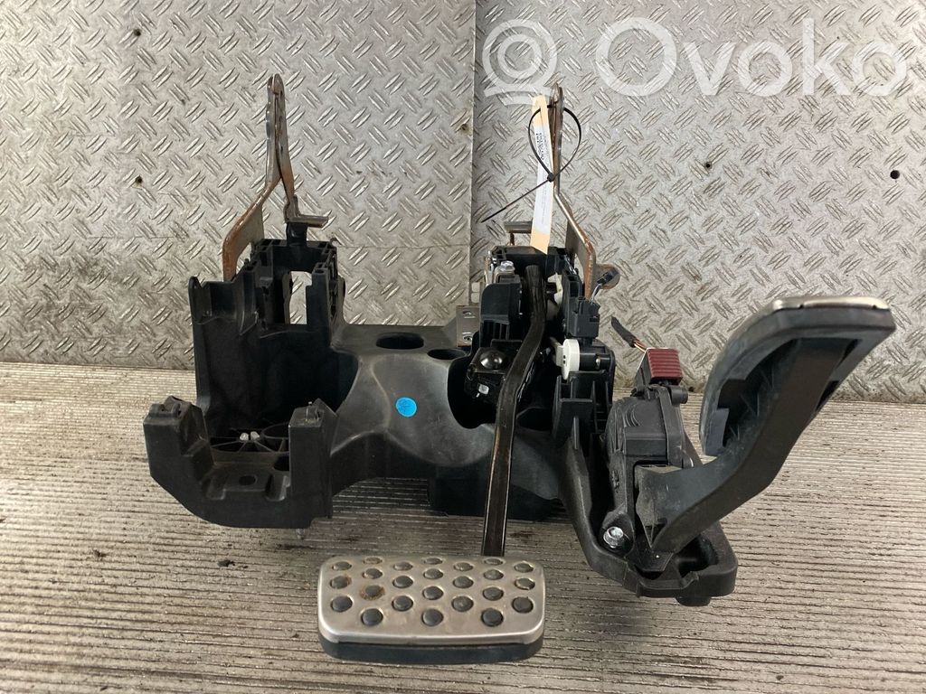 Conjunto de pedal   13219223