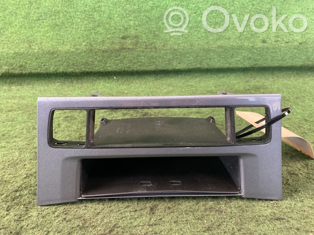 Glove box central console   9156029