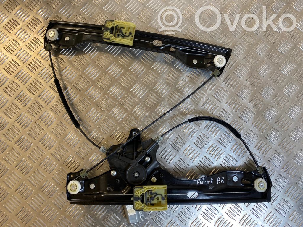 Opel Astra K Elektryczny podnośnik szyby drzwi przednich 