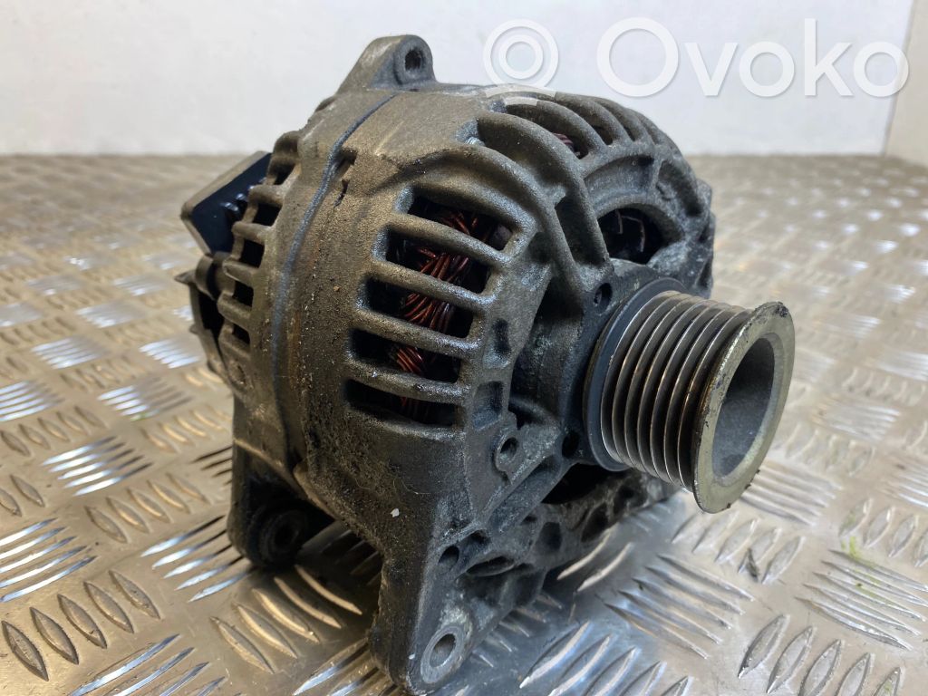 Renault Trafic II (X83) Alternator 