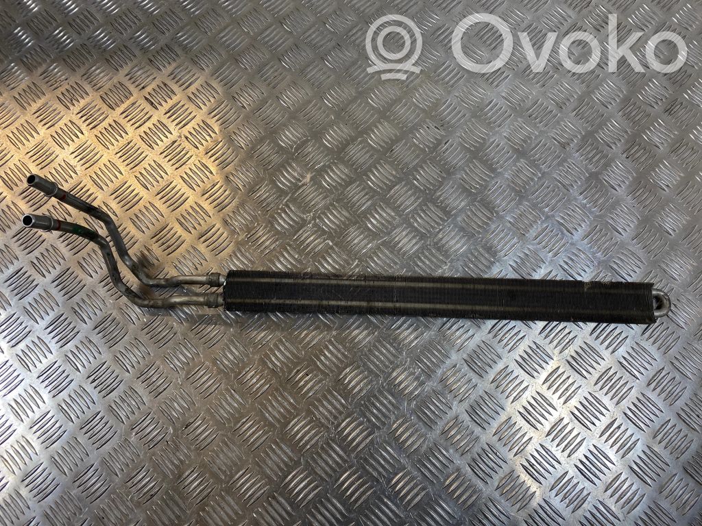 BMW 5 E60 E61 Vairo stiprintuvo radiatorius 