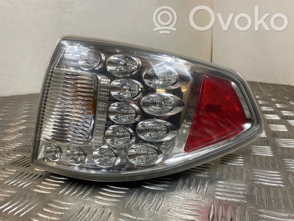 Subaru Impreza III Lampa tylna 