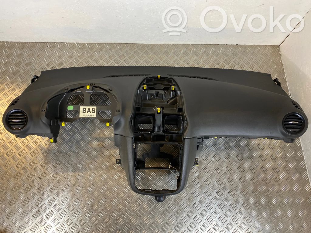 Dashboard   13184061,475498858