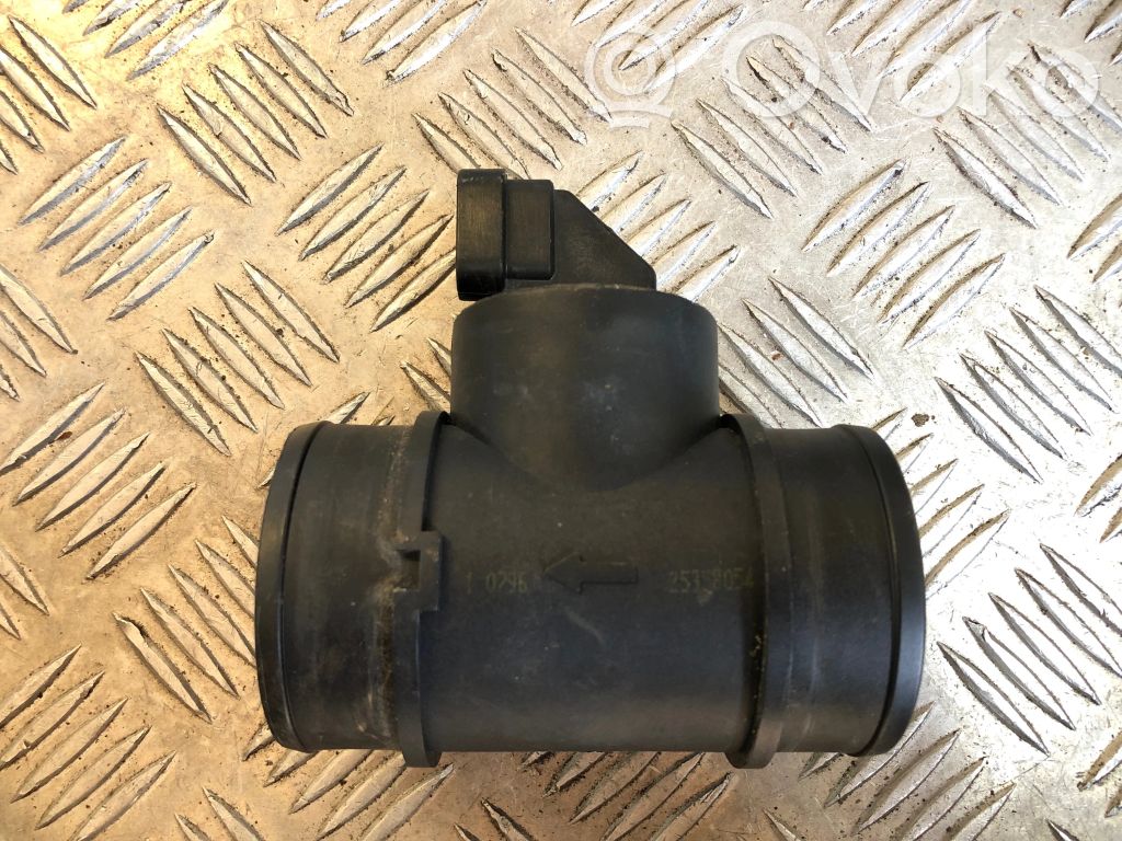 Opel Astra H Mass air flow meter 