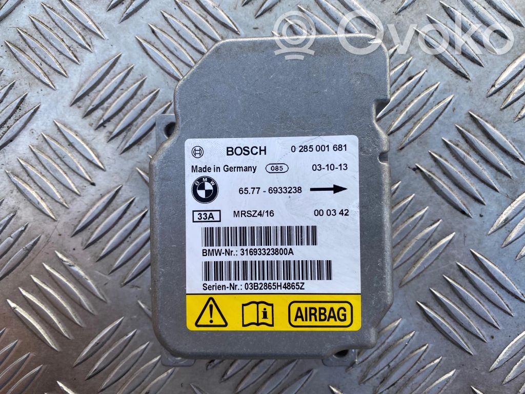 Airbag control unit/module   6933238,31693323800A,0285001681
