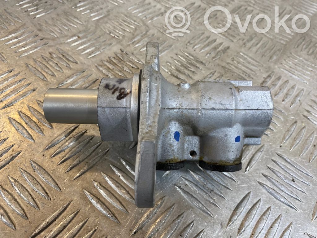 Opel Astra K Master brake cylinder 