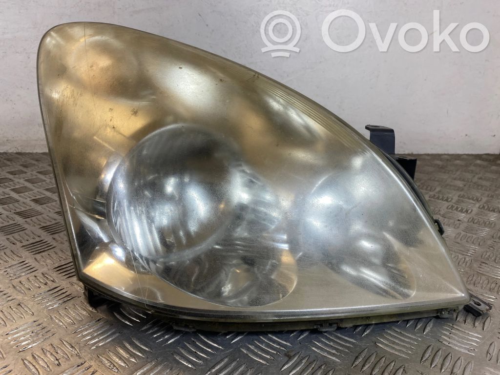 Toyota Corolla Verso AR10 Headlight/headlamp 