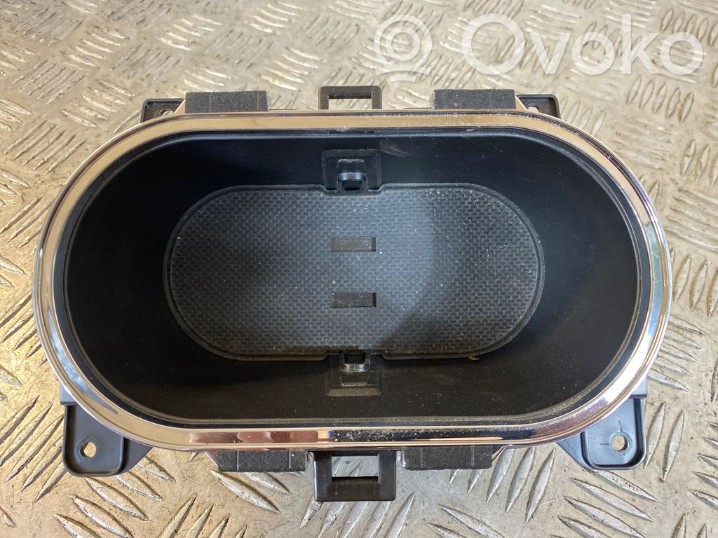 Subaru Outback (BS) Portavasos 