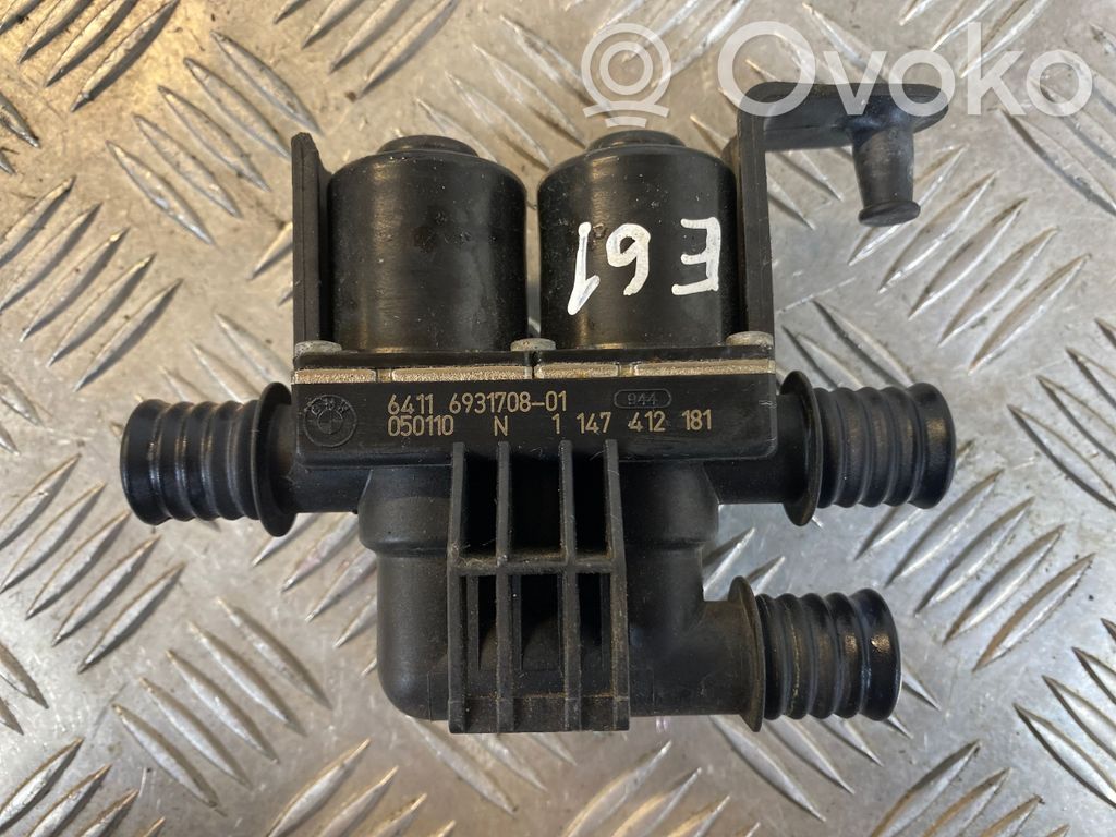 BMW 5 E60 E61 Coolant heater control valve 