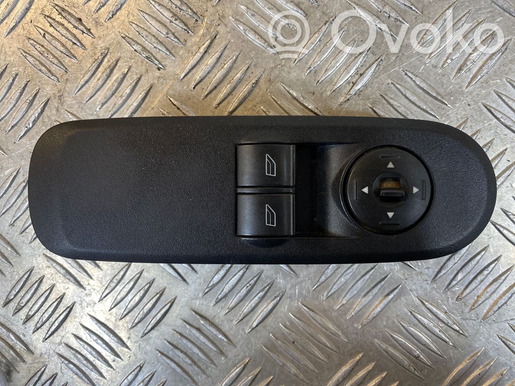 Ford Galaxy Electric window control switch 