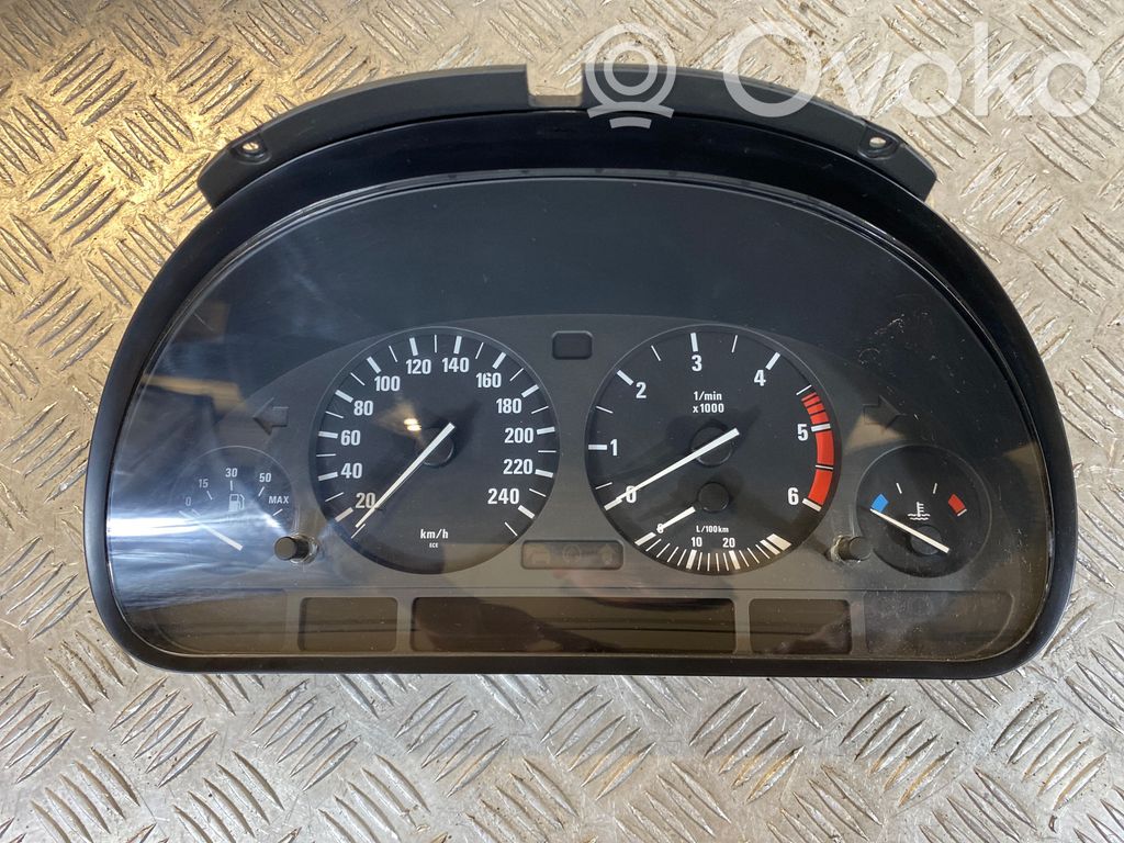 BMW 5 E39 Speedometer (instrument cluster) 