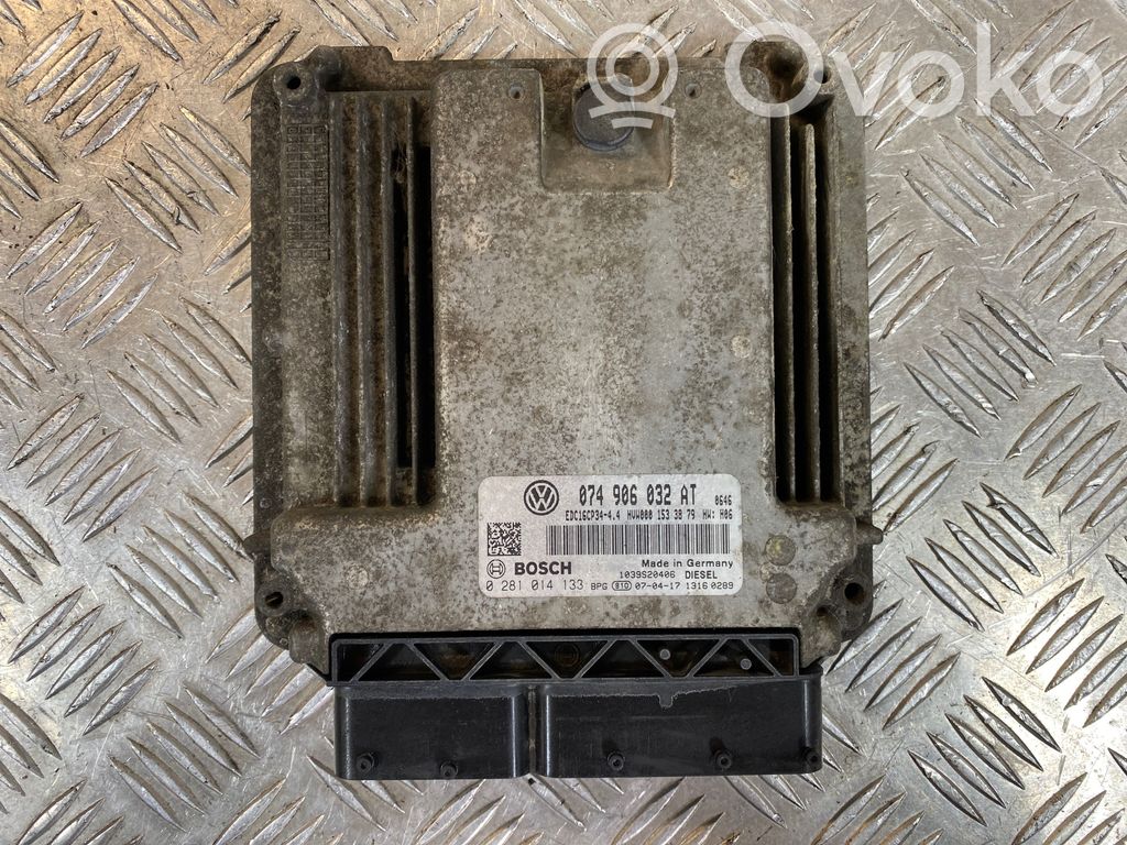 Volkswagen Crafter Engine control unit/module 