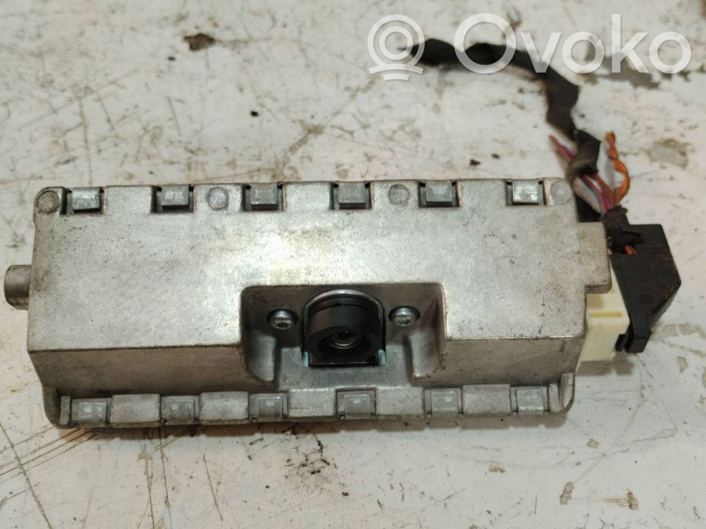 Volkswagen PASSAT CC Windshield/windscreen camera 