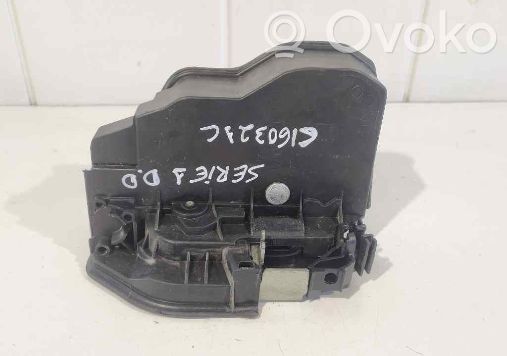 Front door lock   7202146