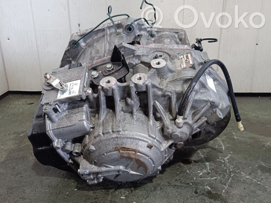 Opel Astra H Caja de cambios manual de 5 velocidades 