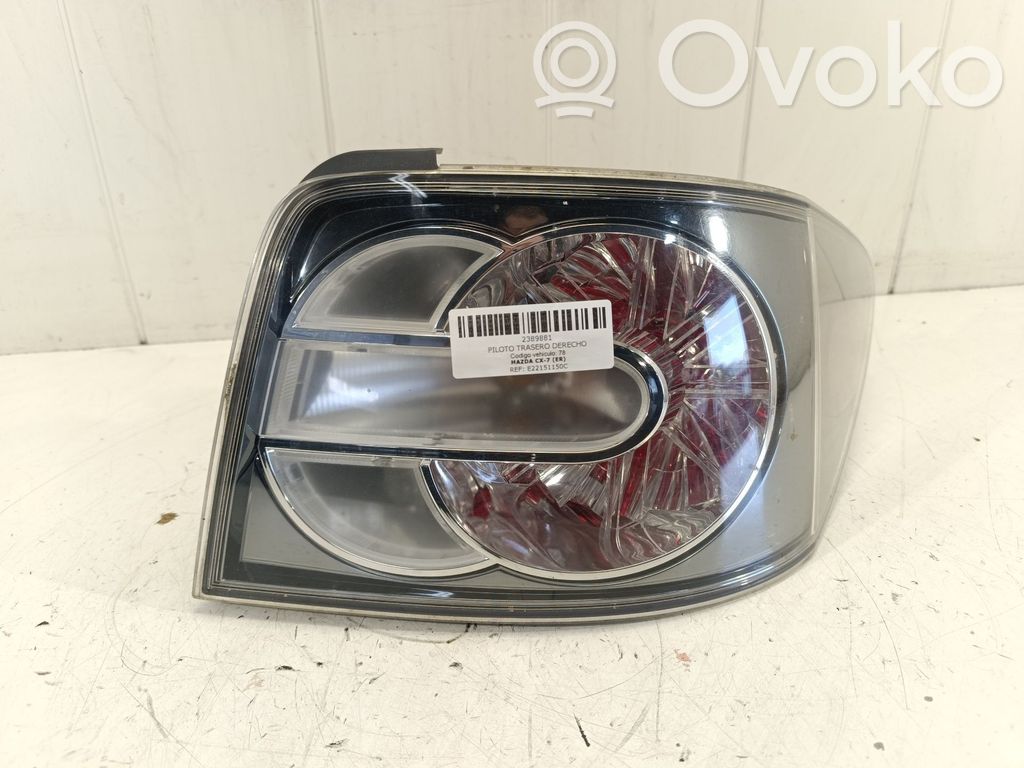 Mazda CX-7 Aizmugurējais lukturis virsbūvē 