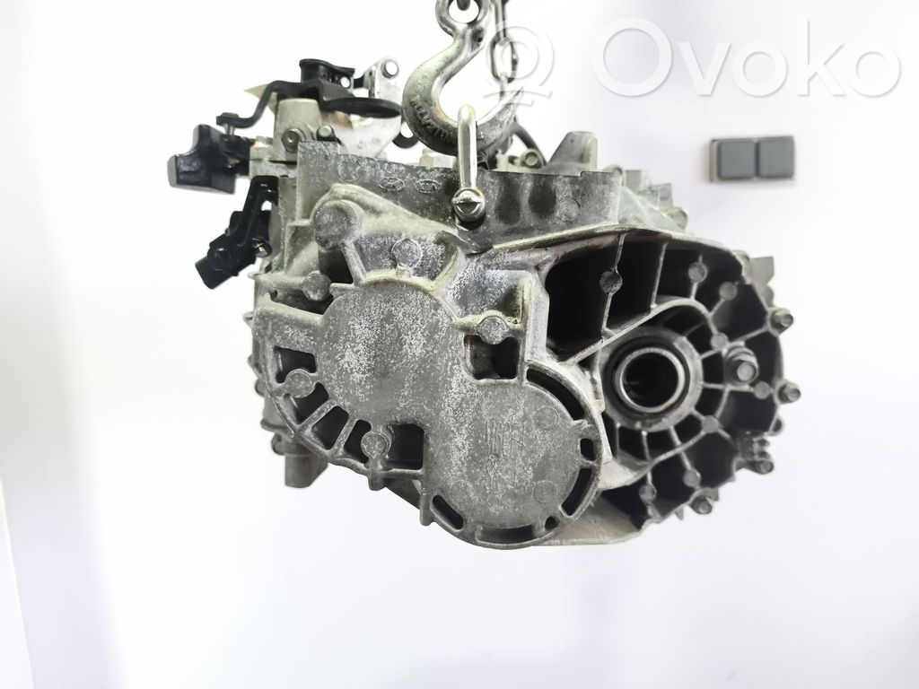 Hyundai i40 Manualna 5-biegowa skrzynia biegów 