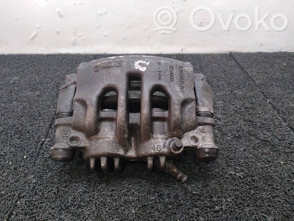 Renault Master III Front brake caliper 