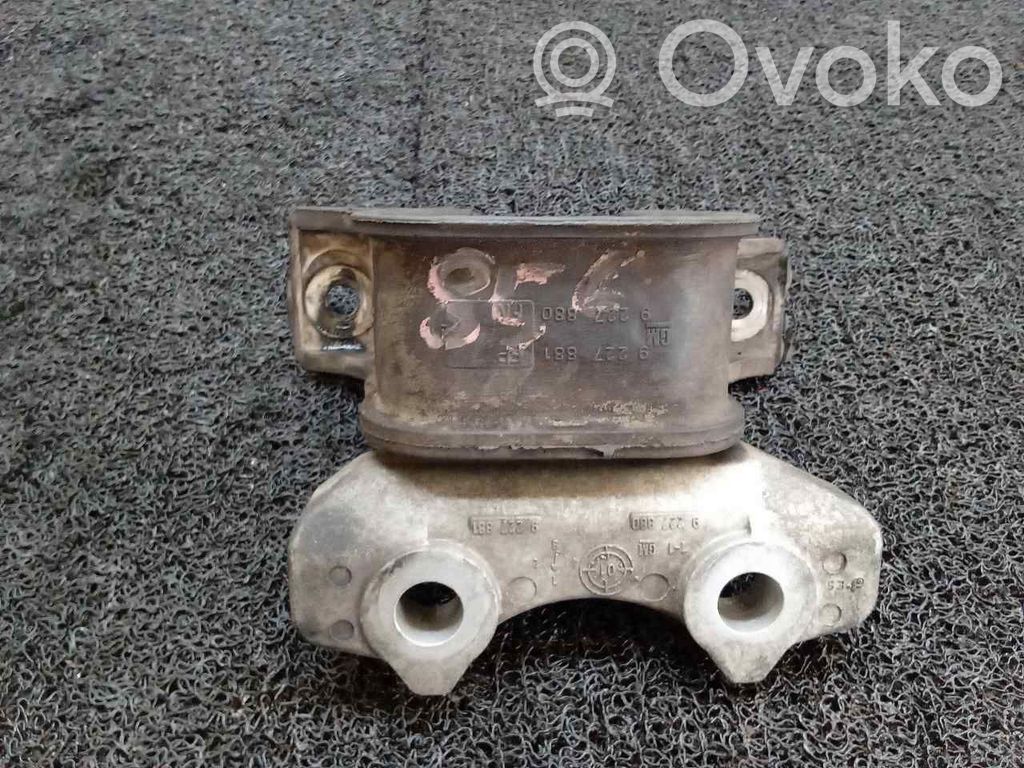 Opel Corsa C Engine mount bracket 