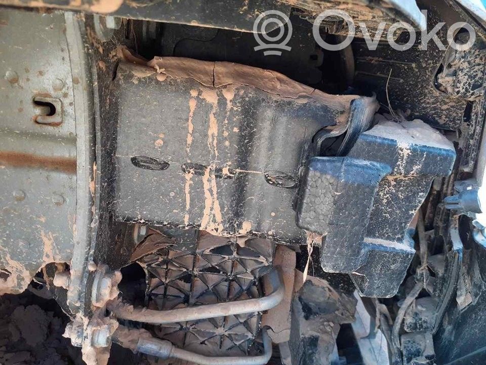Front bumper mounting bracket
