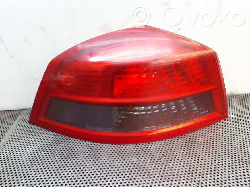 Rear/tail lights