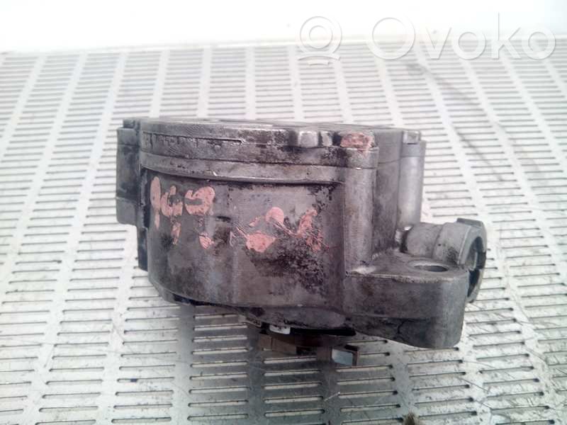 Vacuum pump
