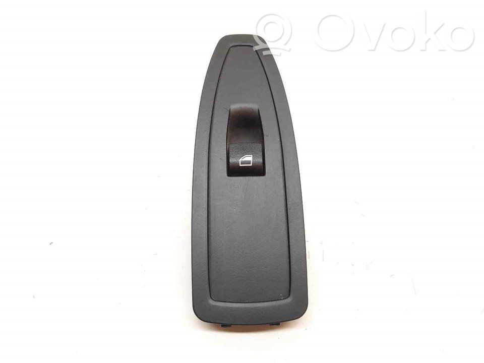 Electric window control switch   920810702