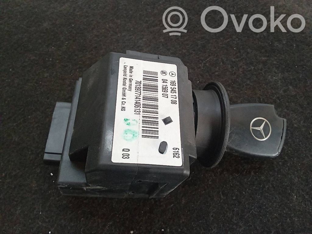 Mercedes-Benz A W169 Contact aprindere 