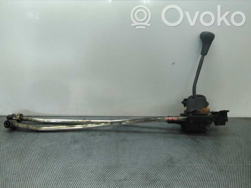 Gear shift cable linkage
