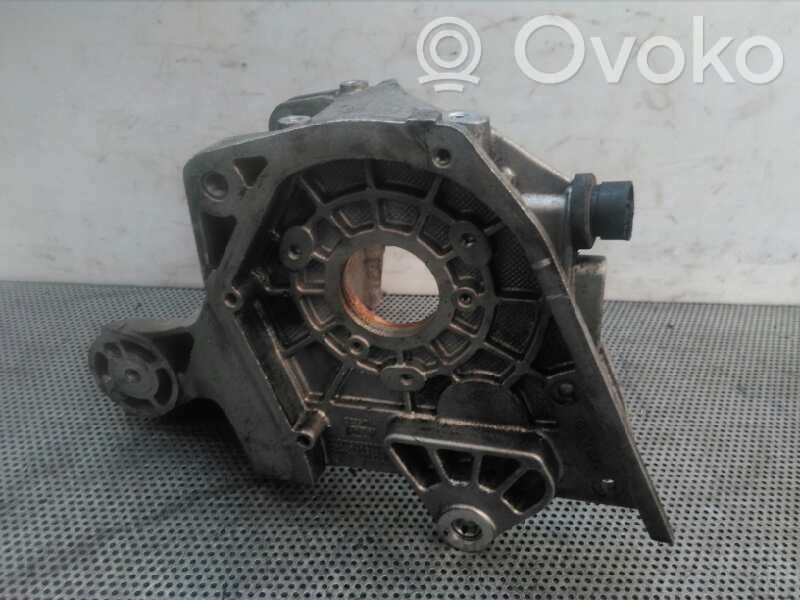 Opel Zafira B Supporto di montaggio del motore 