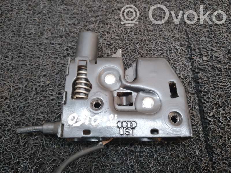 Tie down hook / loop   4G0823509D