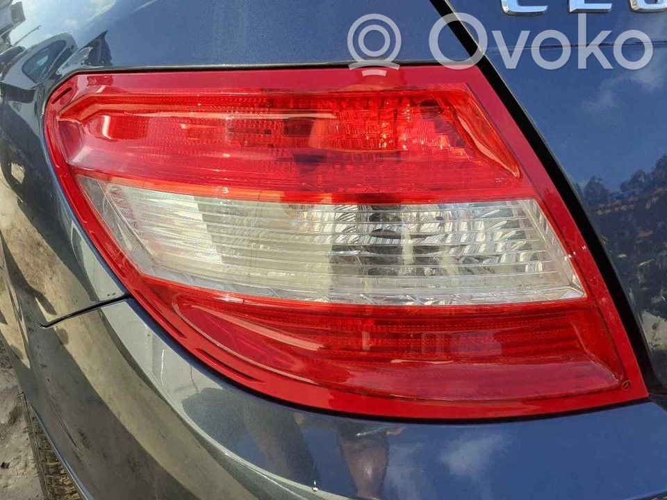 Mercedes-Benz C W204 Lampa tylna 