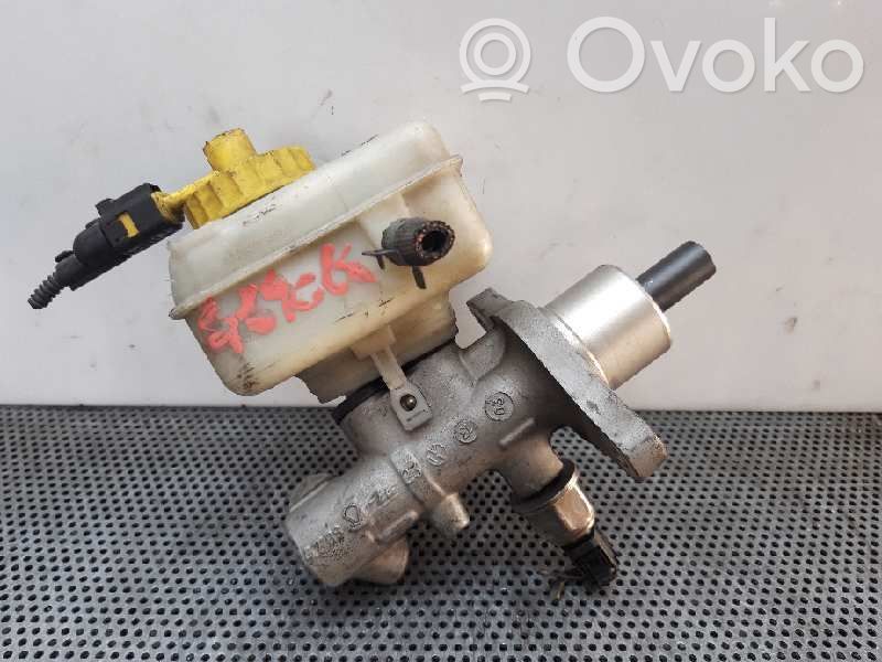 Volkswagen Golf SportWagen Brake booster 
